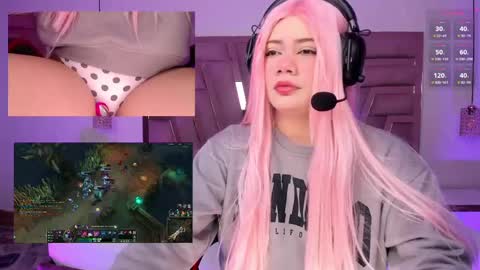 Lila online show from 04-18-26, 01:26