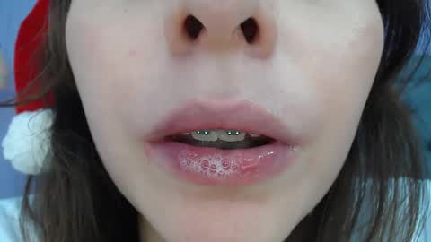 Lilasuni online show from 12-04-24, 09:57