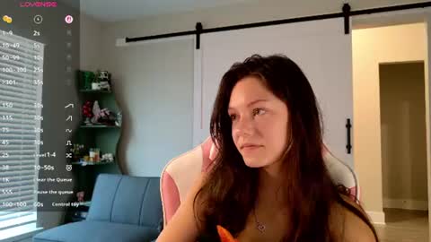 Snapshot of lilbbyily1 chatting on 07-23-26, 04:16 Libby online show from 07-23-26, 04:16