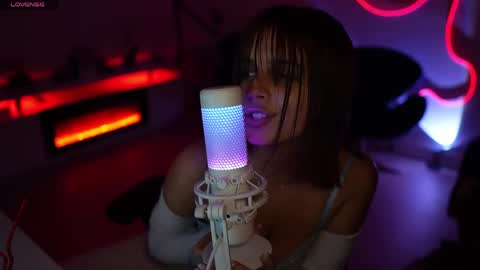 Rebecca online show from 03-24-26, 06:51