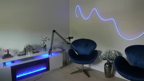 Snapshot of lilbeccaxo chatting on 07-31-26, 03:11 Rebecca online show from 07-31-26, 03:11