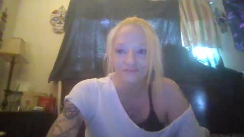 lilbit4u online show from 02-20-25, 09:42