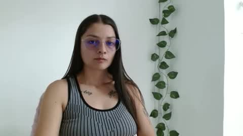 Valeri Villalobos  IG villa lobosvaleri online show from 05-08-26, 03:39