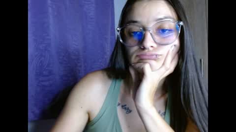 Snapshot of lilcoralinne_0 chatting on 07-03-26, 01:23 Valeri Villalobos IG villa lobosvaleri online show from 07-03-26, 01:23