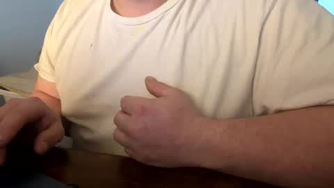 Snapshot of lildickwonder04 chatting on 01-31-26, 07:23 reallyinsecure online show from 01-31-26, 07:23