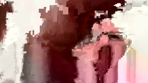 Snapshot of lildog361334 chatting on 10-16-25, 07:15 lildog361334 online show from 10-16-25, 07:15