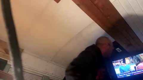 Snapshot of lildog361334 chatting on 12-18-25, 05:24 lildog361334 online show from 12-18-25, 05:24