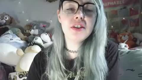 emily ryanson online show from 06-18-26, 11:09