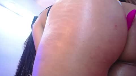 Snapshot of lili_cam_ chatting on 07-26-26, 01:51 lili cam online show from 07-26-26, 01:51