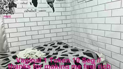 Snapshot of lili_hot_1 chatting on 11-12-25, 04:51 lili_hot_1 online show from 11-12-25, 04:51