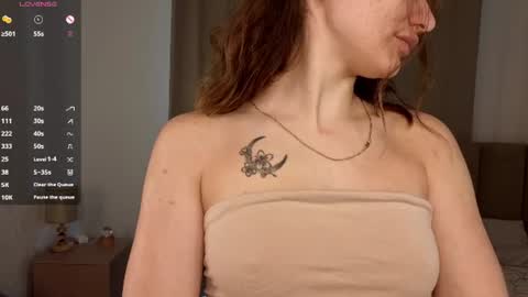 Snapshot of lilianbickford chatting on 07-18-26, 01:21 Hi I am Luna online show from 07-18-26, 01:21