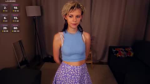 Lilian online show from 09-23-25, 08:50