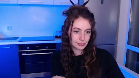 Lilu online show from 02-12-26, 11:00