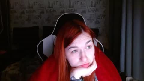 Snapshot of liliawoolf chatting on 02-14-25, 04:09 liliawoolf online show from 02-14-25, 04:09