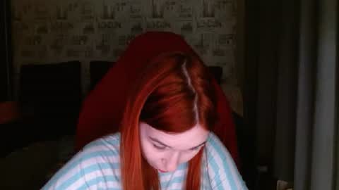 Snapshot of liliawoolf chatting on 02-18-25, 06:37 liliawoolf online show from 02-18-25, 06:37