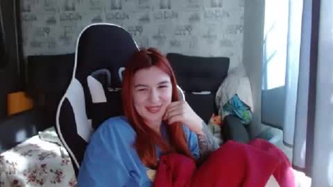 Snapshot of liliawoolf chatting on 02-23-25, 08:28 liliawoolf online show from 02-23-25, 08:28