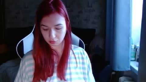 Snapshot of liliawoolf chatting on 02-25-25, 01:28 liliawoolf online show from 02-25-25, 01:28