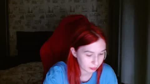 Snapshot of liliawoolf chatting on 03-10-25, 06:23 liliawoolf online show from 03-10-25, 06:23
