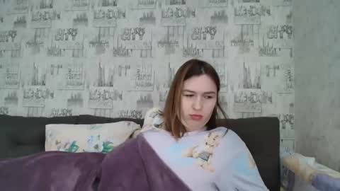 Snapshot of liliawoolf chatting on 09-27-25, 05:56 liliawoolf online show from 09-27-25, 05:56