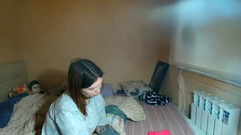 Snapshot of liliawoolf chatting on 10-08-25, 04:54 liliawoolf online show from 10-08-25, 04:54