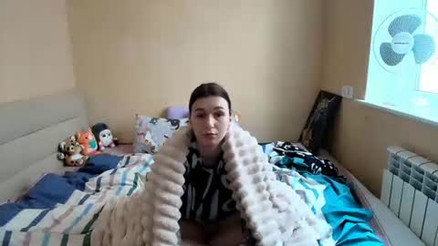 Snapshot of liliawoolf chatting on 10-13-25, 12:16 liliawoolf online show from 10-13-25, 12:16