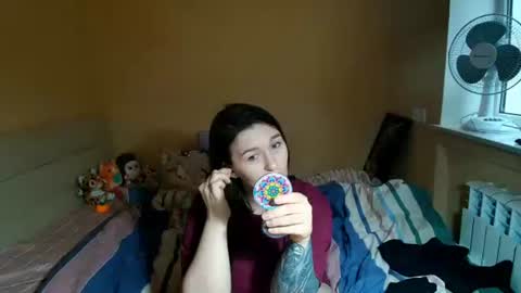 Snapshot of liliawoolf chatting on 10-17-25, 05:32 liliawoolf online show from 10-17-25, 05:32