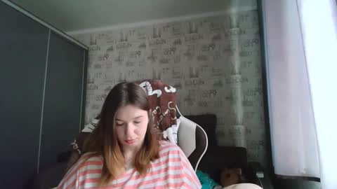 liliawoolf online show from 06-10-26, 06:01