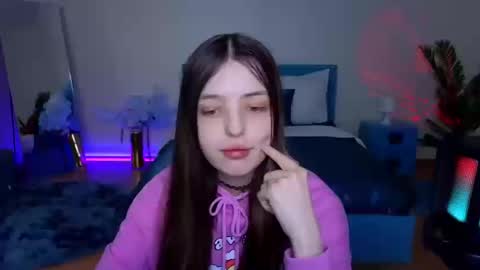 Lili Bakery online show from 03-13-26, 01:56