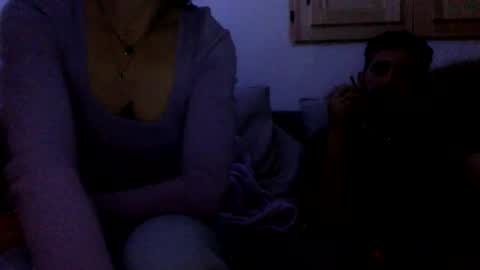 Snapshot of lilie303 chatting on 04-14-26, 01:00 Millie online show from 04-14-26, 01:00