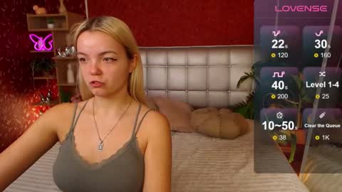 Lilie online show from 03-05-25, 07:49