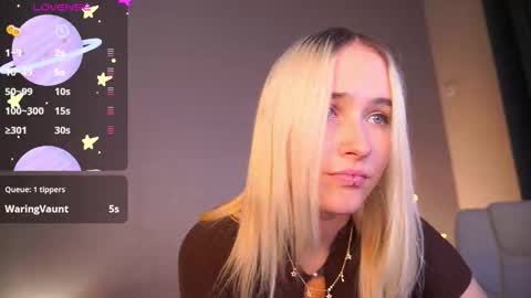 Snapshot of lilielfie chatting on 09-12-25, 07:36 lilielfie online show from 09-12-25, 07:36