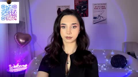 Lina online show from 06-08-26, 01:28