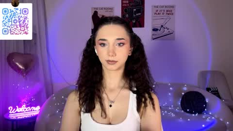 Lina online show from 06-08-26, 10:32