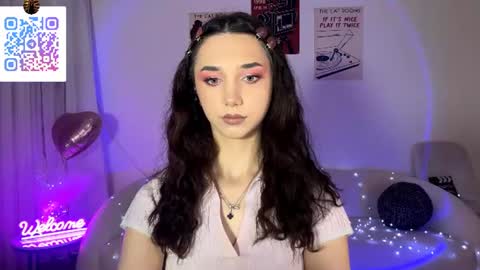 Lina online show from 06-10-26, 10:19