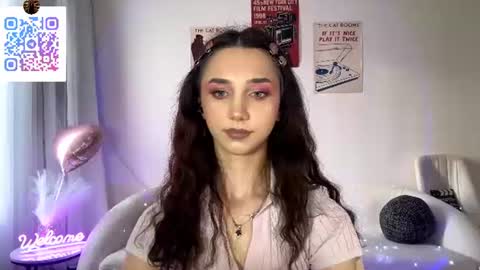 Lina online show from 06-11-26, 02:53