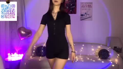 Lina online show from 06-23-26, 10:19