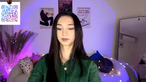 Lina online show from 07-06-26, 10:23