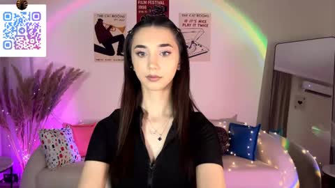 Lina online show from 07-28-26, 10:42