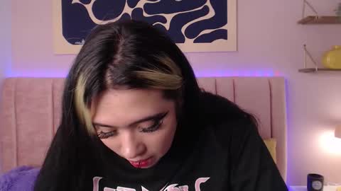 Snapshot of liliith_zeniith chatting on 03-21-26, 03:44 Liliith online show from 03-21-26, 03:44