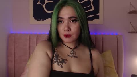 Snapshot of liliith_zeniith chatting on 03-23-26, 07:51 Liliith online show from 03-23-26, 07:51