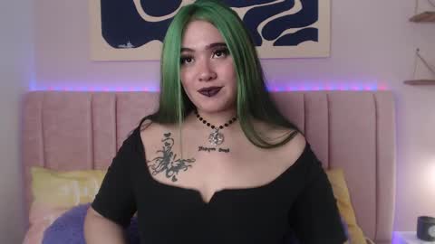 Snapshot of liliith_zeniith chatting on 03-27-26, 07:46 Liliith online show from 03-27-26, 07:46