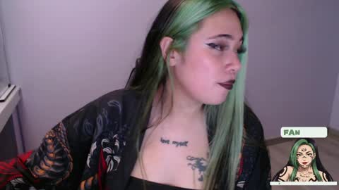 Snapshot of liliith_zeniith chatting on 04-18-26, 08:42 Liliith online show from 04-18-26, 08:42