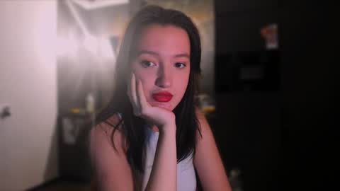 Snapshot of lililaluna chatting on 12-03-24, 02:27             ...  online show from 12-03-24, 02:27