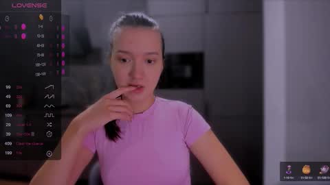 Snapshot of lililaluna chatting on 10-05-25, 07:45             ...  online show from 10-05-25, 07:45