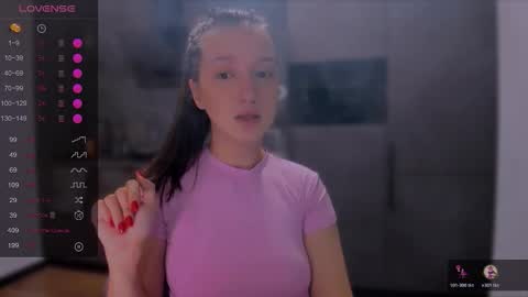 Snapshot of lililaluna chatting on 11-04-25, 06:18 ... online show from 11-04-25, 06:18