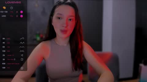 Snapshot of lililaluna chatting on 11-18-25, 04:44 ... online show from 11-18-25, 04:44