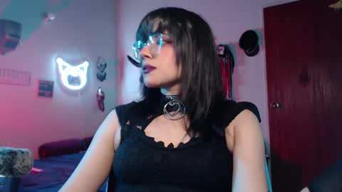 Snapshot of lililiu chatting on 01-29-25, 02:09 Molly online show from 01-29-25, 02:09