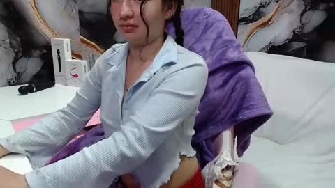 Snapshot of lilimini032 chatting on 05-16-26, 07:34 lilimini online show from 05-16-26, 07:34