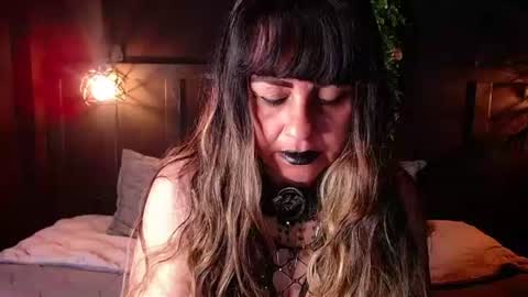 L I L I  online show from 07-26-26, 04:58