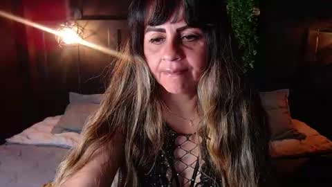 L I L I  online show from 07-27-26, 08:16